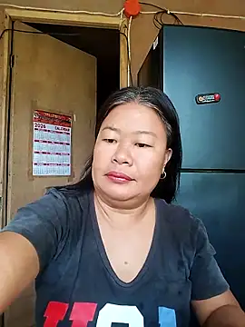 lickmepussy21 online show from April 5, 11:24 pm