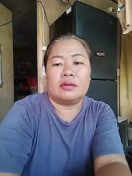 lickmepussy21 online show from July 29, 11:25 pm