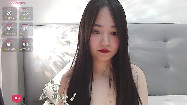 Snapshot of Anne-Sweet chatting on January 25, 1:30 pm Anne-Sweet online show from January 25, 1:30 pm