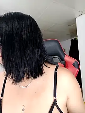 mia anyeli online show from March 17, 5:05 pm