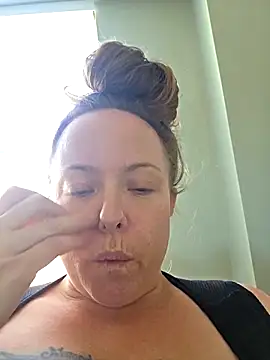 julimonroe online show from November 14, 7:23 pm