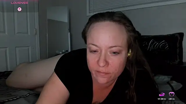 julimonroe online show from November 28, 2:03 am