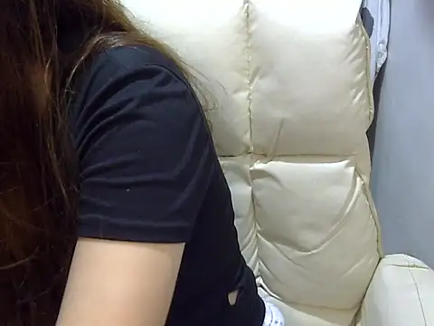    zurIII09  online show from May 11, 8:53 am