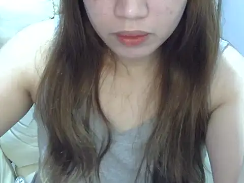    zurIII09  online show from June 12, 9:19 am