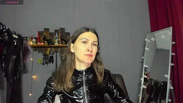 Mistress Pamela online show from December 17, 4:01 am