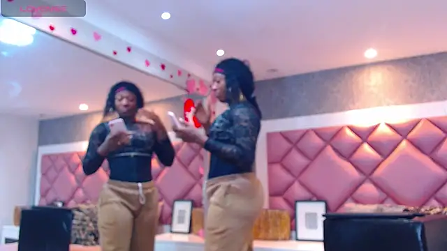 DanielaDuff online show from October 30, 7:36 pm