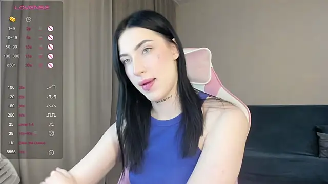 JenniferQueen11 online show from December 14, 12:44 pm