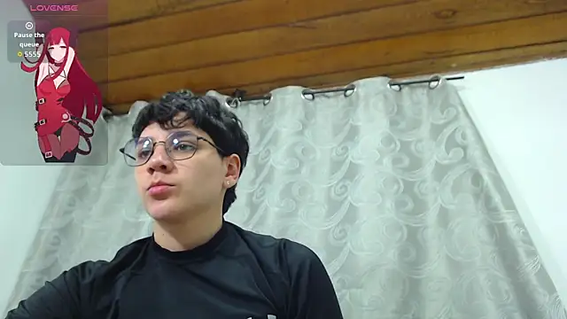 bad giirl  online show from October 3, 4:15 pm