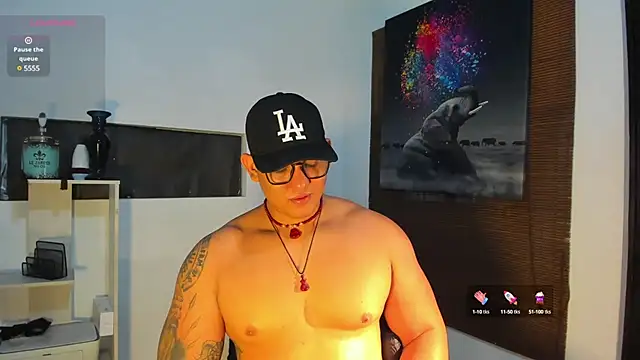 Colton Massif online show from January 4, 8:17 am