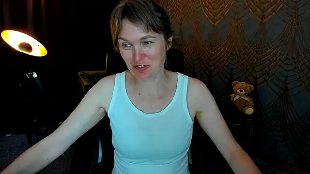 Snapshot of Anabell_xxx chatting on June 6, 5:45 am Anabell xxx online show from June 6, 5:45 am