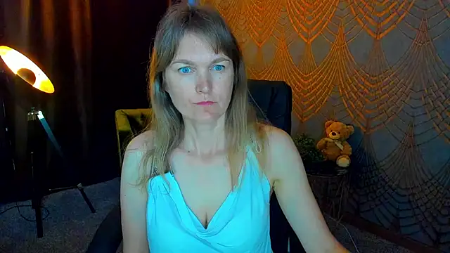 Snapshot of Anabell_xxx chatting on June 20, 5:43 am Anabell xxx online show from June 20, 5:43 am