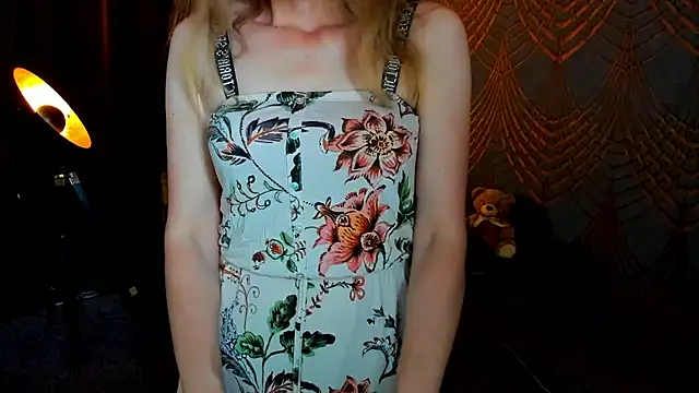 Snapshot of Anabell_xxx chatting on June 28, 5:46 am Anabell xxx online show from June 28, 5:46 am