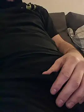 Snapshot of Gent31 chatting on October 15, 9:37 pm Gent31 online show from October 15, 9:37 pm