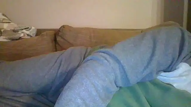 Snapshot of Anderrust chatting on March 3, 6:44 pm Anderrust online show from March 3, 6:44 pm