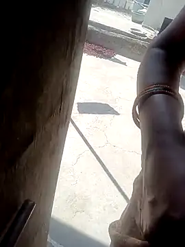 Lattika-Bhabhi online show from March 22, 8:08 am