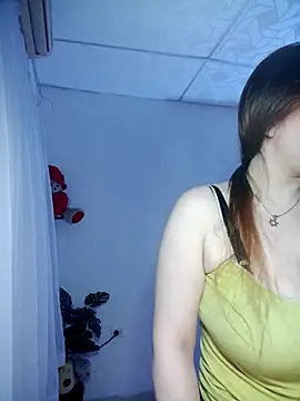 lorenitabella online show from February 15, 9:52 am