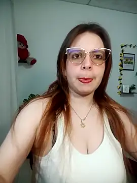 lorenitabella online show from March 8, 8:07 am