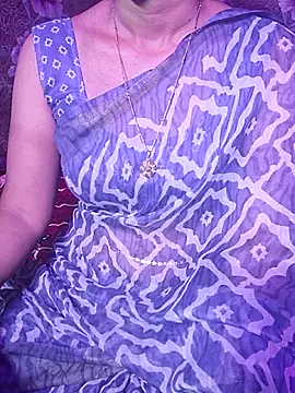 XBHUUME online show from February 12, 4:57 pm