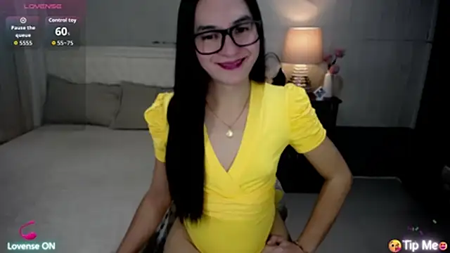xAsianSweetHeart online show from June 23, 11:36 pm