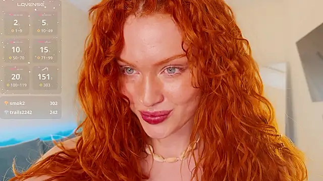 Snapshot of Born_to_Loveee chatting on March 17, 1:25 pm Born to Loveee online show from March 17, 1:25 pm