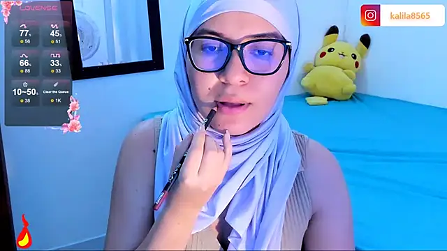 MatchedEyebrow online show from February 17, 8:59 pm