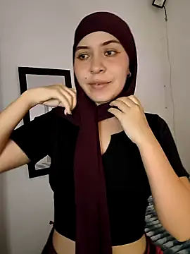 MatchedEyebrow online show from March 13, 9:10 pm