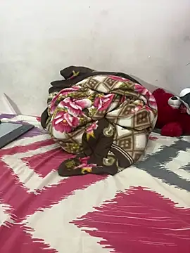 katrina 0143 online show from February 3, 5:35 pm