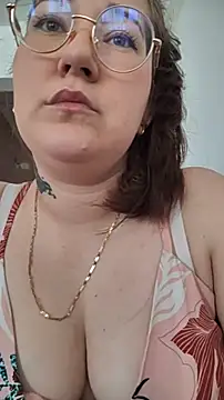 Snapshot of HunnyyLove chatting on November 27, 3:14 pm HunnyyLove online show from November 27, 3:14 pm