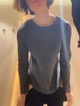 Camilla Railian online show from December 16, 9:03 am