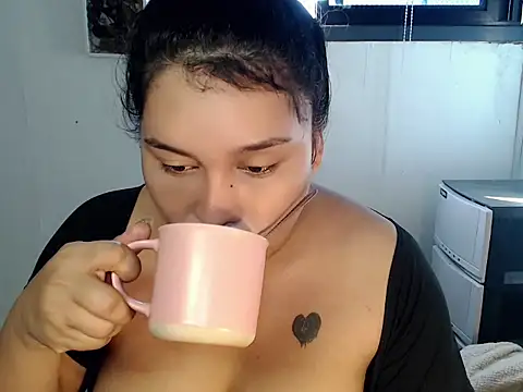 Hardcore Tgirl online show from June 8, 11:27 pm