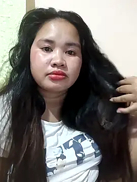 Snapshot of PinayGirl23 chatting on November 17, 12:00 pm PinayGirl23 online show from November 17, 12:00 pm