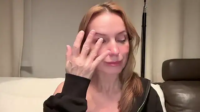 Snapshot of RachellAmazing chatting on January 21, 9:15 pm RachellAmazing online show from January 21, 9:15 pm