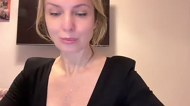 Snapshot of RachellAmazing chatting on February 27, 1:38 pm RachellAmazing online show from February 27, 1:38 pm