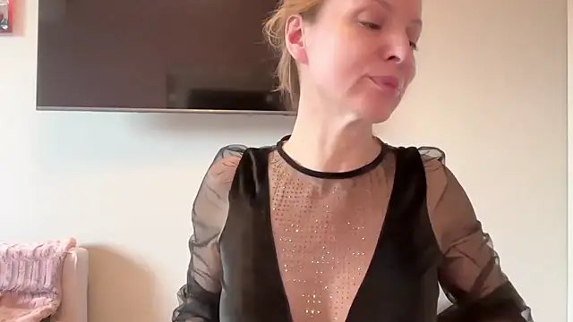 Snapshot of RachellAmazing chatting on March 5, 1:39 pm RachellAmazing online show from March 5, 1:39 pm