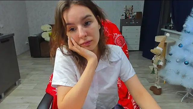 c arina x online show from December 29, 2:10 pm