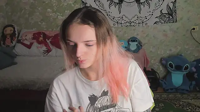 Cutie Adelia online show from October 6, 9:18 am