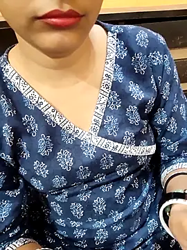Diya 143 online show from February 20, 2:13 pm