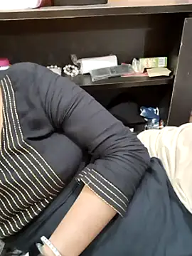 Diya 143 online show from March 4, 6:07 pm