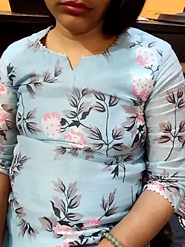 Diya 143 online show from March 8, 3:45 pm