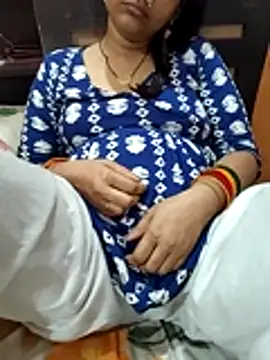 Diya 143 online show from July 25, 6:38 pm