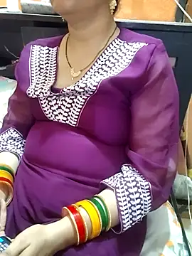 Diya 143 online show from July 28, 3:21 pm