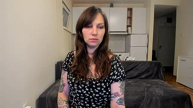 StacyTigerr online show from February 6, 8:34 pm