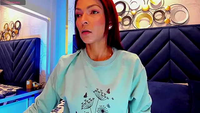 HannaPetit online show from November 25, 7:03 pm