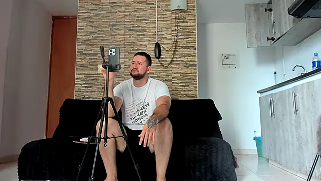 Lucyangelwebcams online show from July 21, 6:43 pm