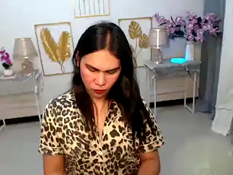 Asian flabby online show from December 10, 3:33 pm