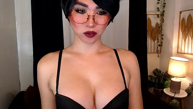 sahara ts online show from December 11, 3:35 am