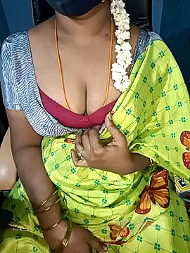 Tamil-hotwife online show from January 22, 3:40 pm