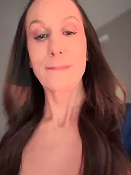 Snapshot of Fiona_Kent_ chatting on February 5, 12:20 am Fiona Kent online show from February 5, 12:20 am