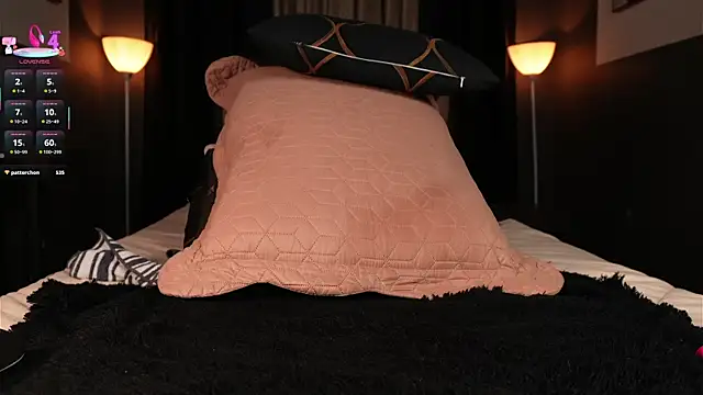 Emilyjhonson 01 online show from October 1, 2:06 am