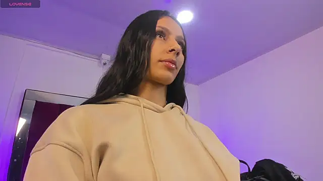 karlyn angels online show from December 10, 3:55 pm